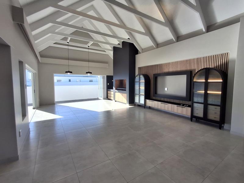 3 Bedroom Property for Sale in Lampiesbaai Western Cape